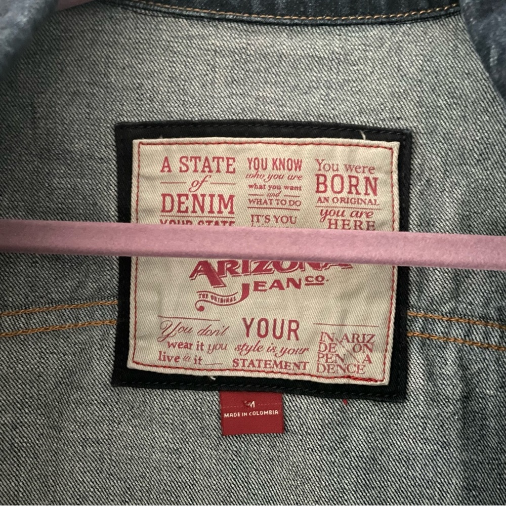 Arizona Jean Jacket - Picture 2 of 8